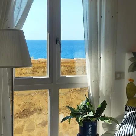 Torre Dei Pirati Casa vacanze *