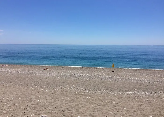 Torre Dei Pirati Letojanni